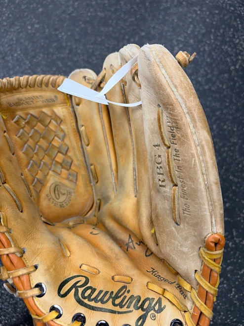 Vist Large View of Product Image Which is Used Rawlings RBG4 BB/SB Glove RH Throw Tan 13"