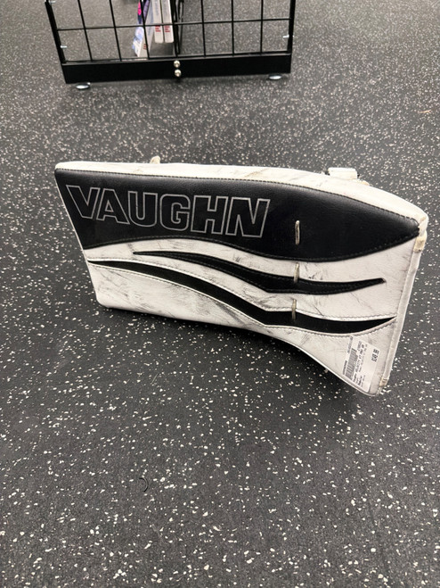 Vist Large View of Product Image Which is Used Vaughn VELOCITY V7 PRO XR Senior Goalie Blocker White