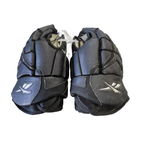 Vist Large View of Product Image Which is Used Reebok 6K JUNIOR GLOVES Junior Gloves Black 11"
