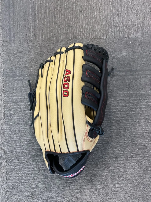 Vist Large View of Product Image Which is Used Wilson A500 BB/SB Glove RH Throw Tan 12 1/2"