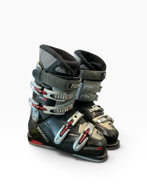 Vist Large View of Product Image Which is Used Tecnica ENTRYX 9 Mens DH Ski Boot Black 240 MP - J06 - W07