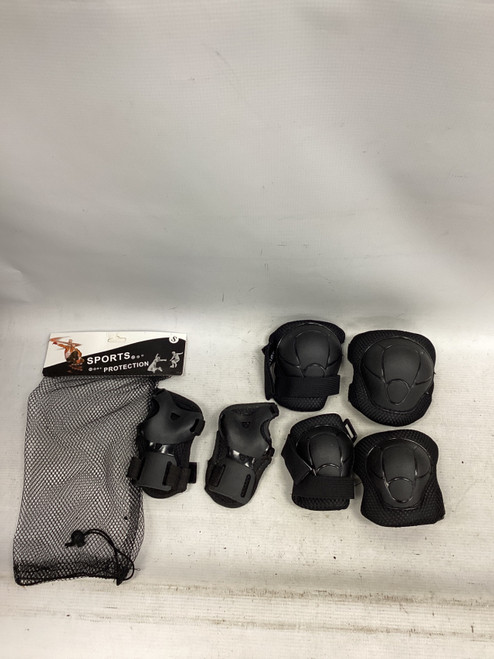 Vist Large View of Product Image Which is Used Inline Protective Set Black SM