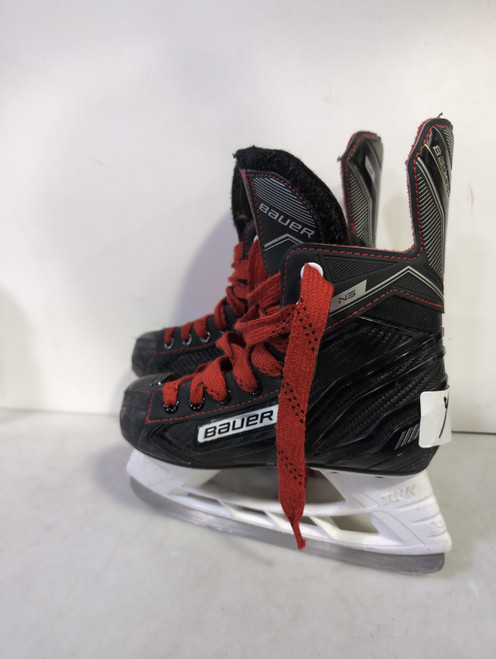 Vist Large View of Product Image Which is Used Bauer N5 Junior Hockey Skate Junior 01