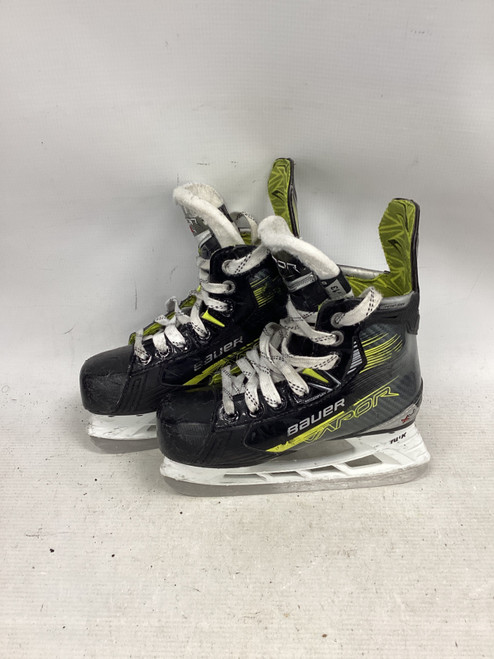 Vist Large View of Product Image Which is Used Bauer VAPOR X4 Youth Hockey Skate Youth 13.0