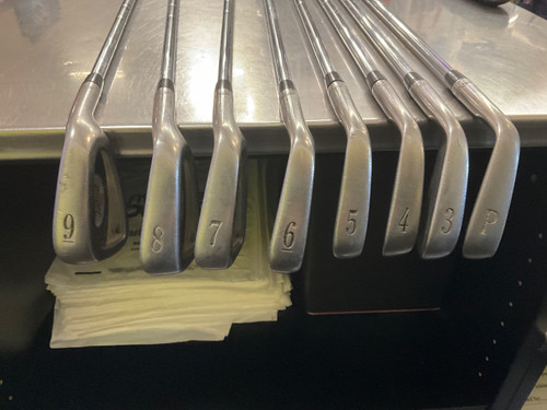 Vist Large View of Product Image Which is Used Titleist 762 Mens Iron Set RH 3I-PW