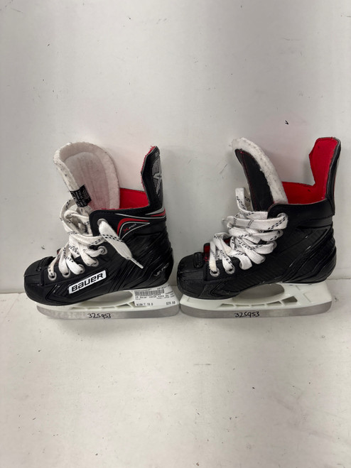 Vist Large View of Product Image Which is Used Bauer VAPOR X250 Youth Hockey Skate Youth 10.0