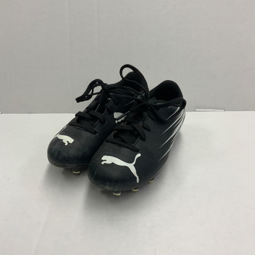 Vist Large View of Product Image Which is Used Puma Soccer Cleats Black Youth 12.0
