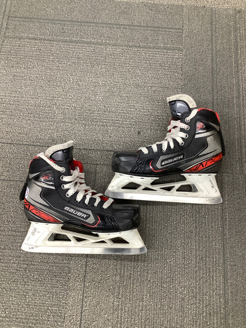 Vist Large View of Product Image Which is Used Bauer VAPOR X2.7 Senior Goalie Skate Senior 5