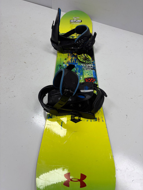 Vist Large View of Product Image Which is Used Flow VERVE BURTON BINDING Boys Board/Binding Yellow 135 cm