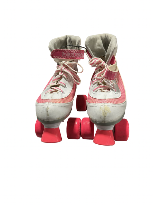 Vist Large View of Product Image Which is Used FIRESTAR Senior Roller Quad Skates White Senior 4