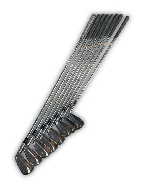 Vist Large View of Product Image Which is Used Mizuno MP-14 Mens Complete Set RH 8 Piece