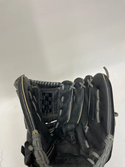Vist Large View of Product Image Which is Used Wilson A360 BB/SB Glove RH Throw Black 12"