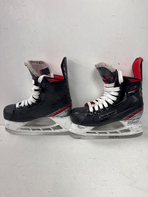 Vist Large View of Product Image Which is Used Bauer VAPOR X2.5 Junior Hockey Skate Junior 02