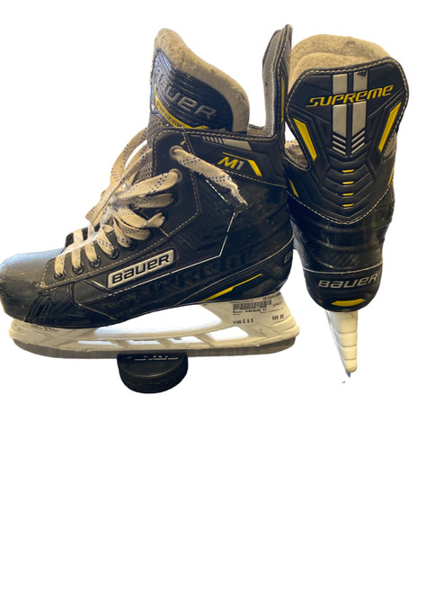 Vist Large View of Product Image Which is Used Bauer SURPREME M1 Senior Hockey Skate Senior 8.5