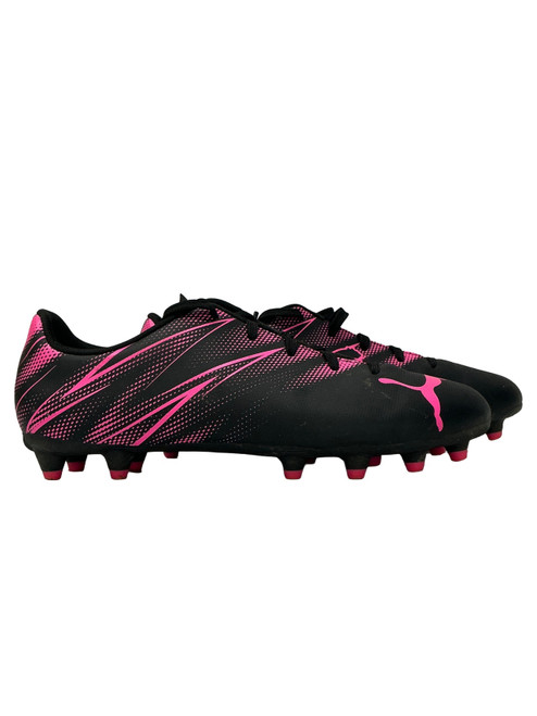 Vist Large View of Product Image Which is Used Puma Soccer Cleats Black And Pink Junior 05.5