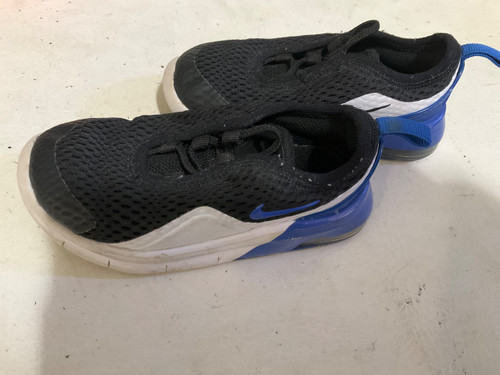 Vist Large View of Product Image Which is Used Nike Running/X-Train Shoes Y Youth 07.0
