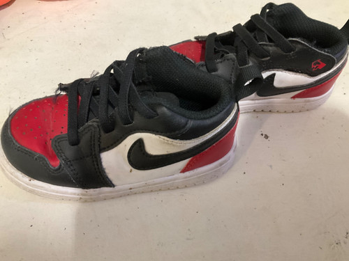 Vist Large View of Product Image Which is Used Nike JORDAN 1 Basketball Shoes Y Red Youth 07.0