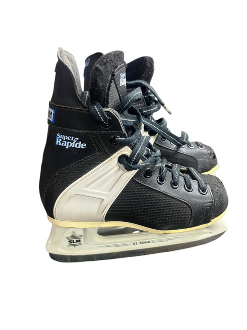 Vist Large View of Product Image Which is Used CCM SUPER RAPIDE Junior Hockey Skate Junior 01