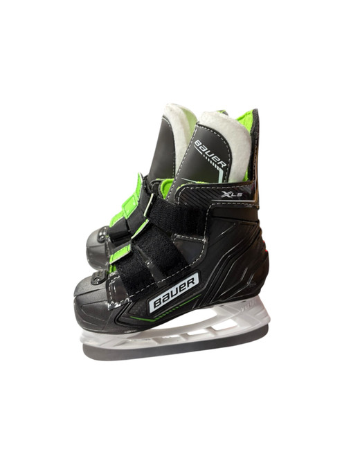 Vist Large View of Product Image Which is Used Bauer XLS Youth Hockey Skate Youth 06.0