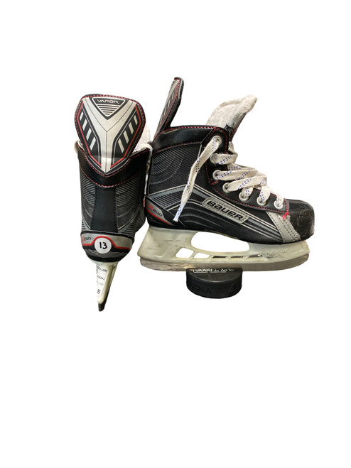 Vist Large View of Product Image Which is Used Bauer VAPOR X200 Youth Hockey Skate Youth 13.0