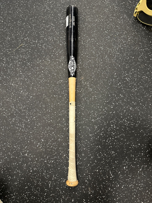Vist Large View of Product Image Which is Used Old Hickory 33.0 PRO MAPLE MT27 BB/SB Wood Bat 33"