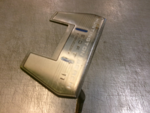Vist Large View of Product Image Which is Used Cleveland HUNTINGTON BEACH SOFT 11 Mens Putter RH