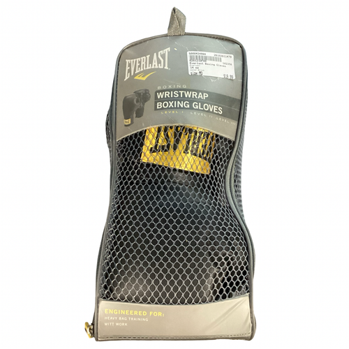 Vist Large View of Product Image Which is Used Everlast Boxing Gloves Black MD
