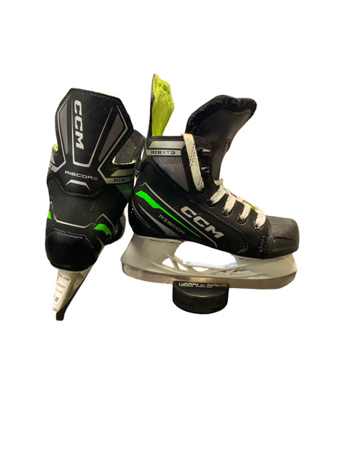 Vist Large View of Product Image Which is Used CCM RIBCORE Youth Hockey Skate Youth 13.0