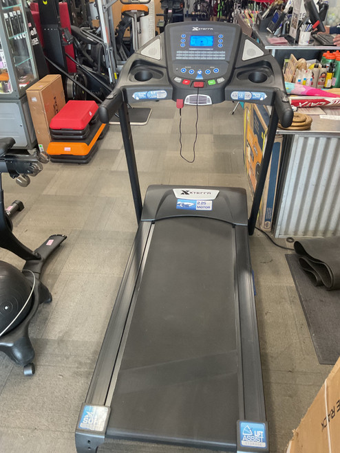 Vist Large View of Product Image Which is Used Xterra TR300 Treadmill 20x55