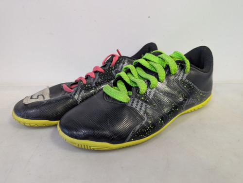 Vist Large View of Product Image Which is Used Adidas Junior 05 Indoor Soccer / Indoor Shoes