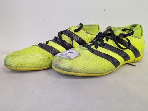 Vist Large View of Product Image Which is Used Adidas Senior 5.5 Indoor Soccer / Indoor Shoes