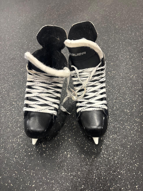 Vist Large View of Product Image Which is Used Bauer SUPREME ONE.4 Senior Hockey Skate Senior 6