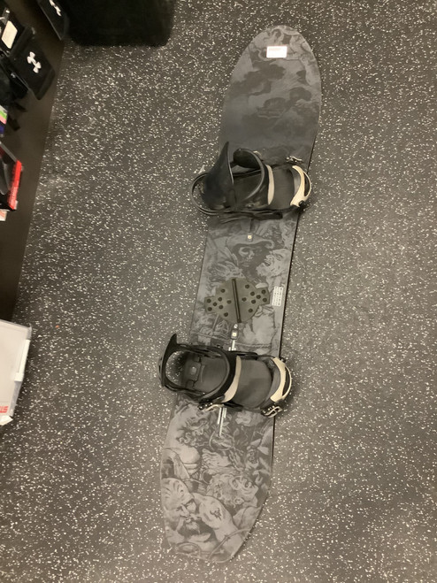 Vist Large View of Product Image Which is Used Burton CK NUG Mens Board/Bindings Black 150 cm