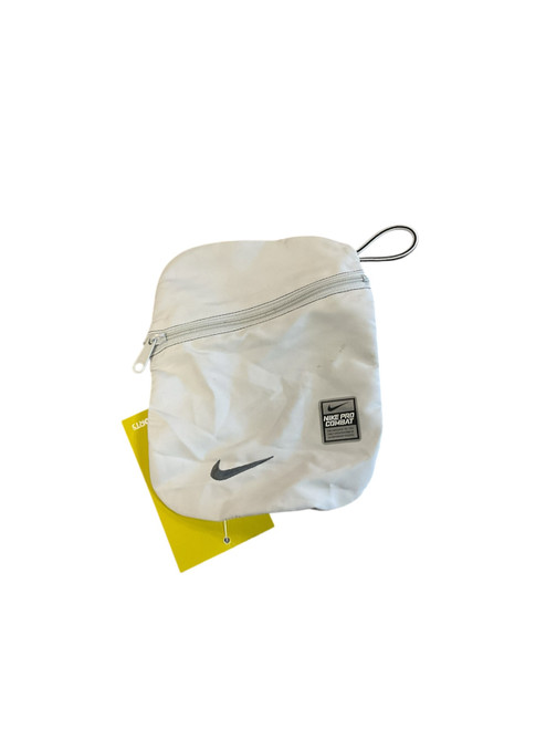 Vist Large View of Product Image Which is Used Nike PRO COBAT BALL BAG Golf Accessory