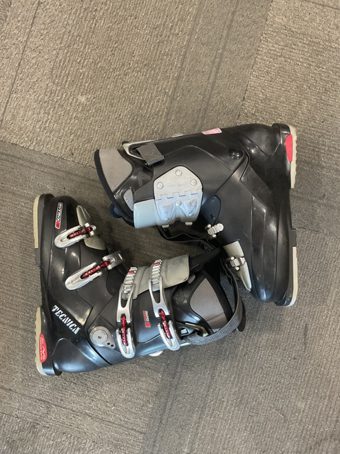 Vist Large View of Product Image Which is Used Tecnica ENTRYX 9 Mens DH Ski Boot Black 280 MP - M10 - W11