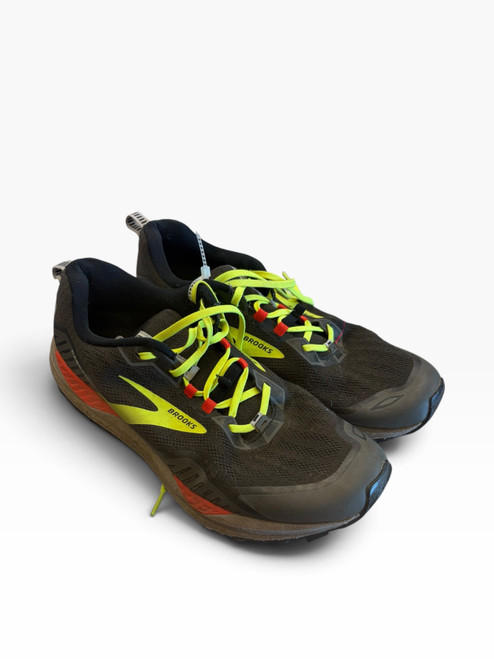 Vist Large View of Product Image Which is Used Brooks Running/X-Train Shoes M