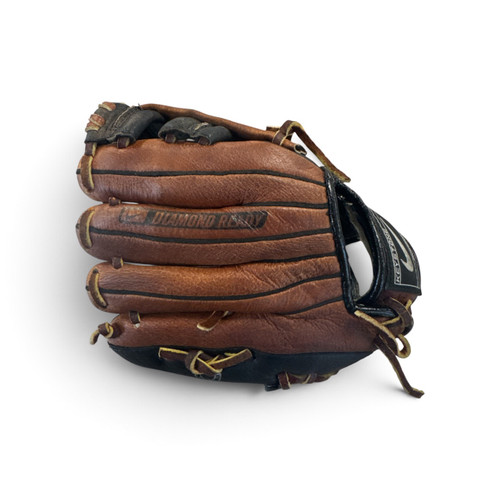 Vist Large View of Product Image Which is Used Nike GLOVE BB/SB Glove RH Throw Brown 9"
