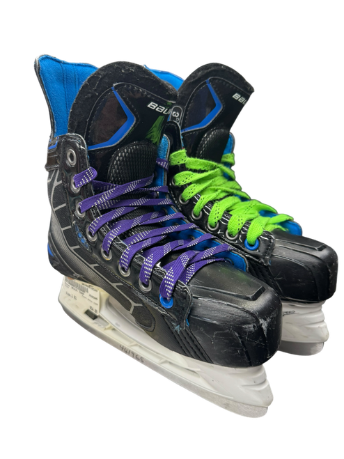 Vist Large View of Product Image Which is Used Bauer NEXUS 7000 Junior Hockey Skate Junior 03