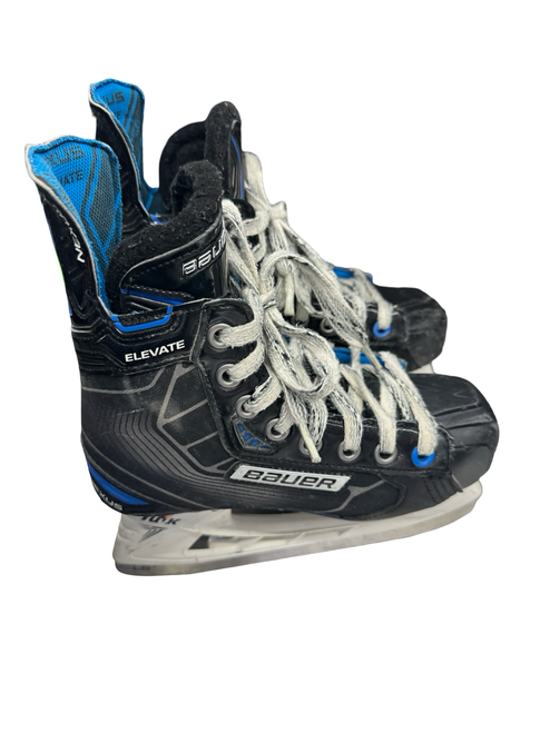 Vist Large View of Product Image Which is Used Bauer NEXUS ELAVATE Junior Hockey Skate Junior 01.5
