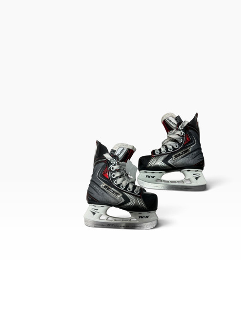 Vist Large View of Product Image Which is Used Bauer VAPOR X60 Youth Hockey Skate Black Youth 08.0