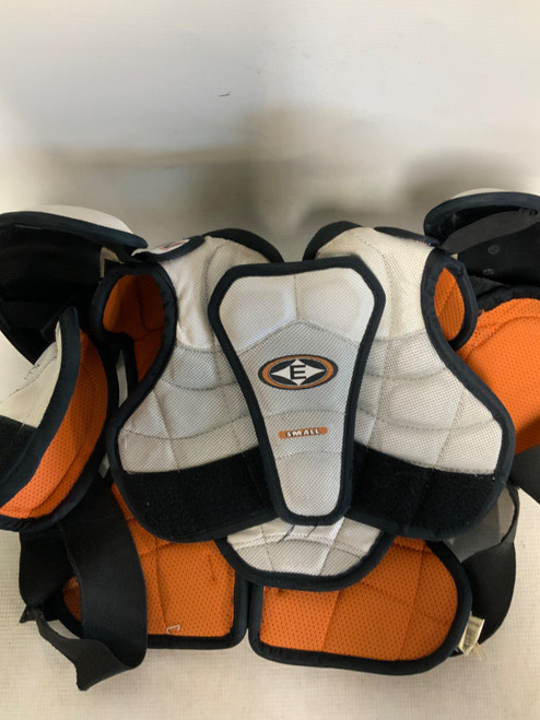 Vist Large View of Product Image Which is Used Easton SYNERGY 300 Junior Shoulder Pads SM