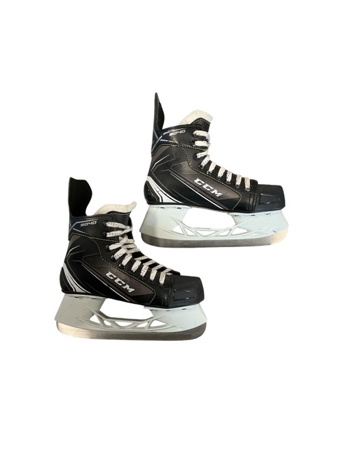 Vist Large View of Product Image Which is Used CCM TACKS 9040 Junior Hockey Skate Junior 03