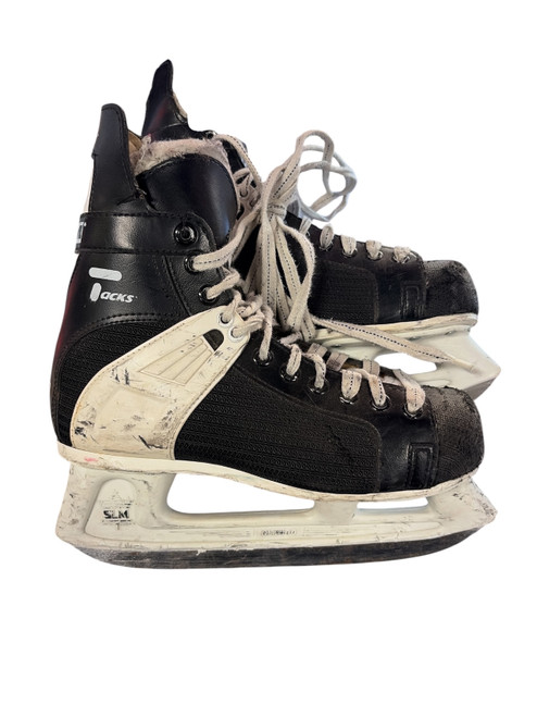 Vist Large View of Product Image Which is Used CCM TACKS Intermediate Hockey Skate Intermediate 5.5
