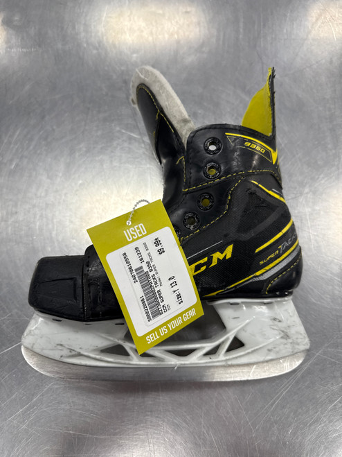 Vist Large View of Product Image Which is Used CCM SUPER TACKS 9350 Youth Hockey Skate Youth 13.0