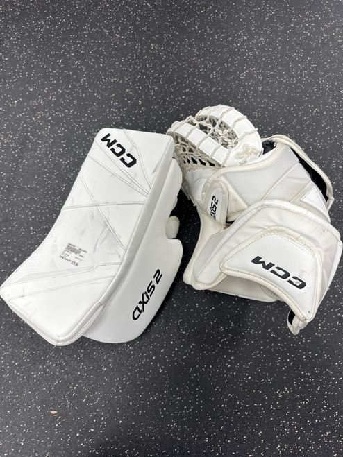 Vist Large View of Product Image Which is Used CCM AXIS 2 Inter Goalie Catcher/Blocker White FULL RIGHT