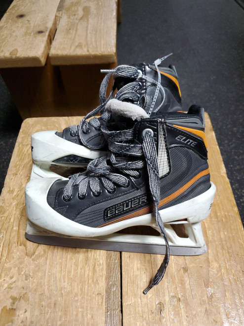 Vist Large View of Product Image Which is Used Bauer ELITE Junior Goalie Skate Junior 02.5