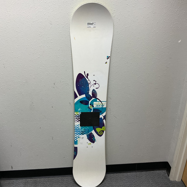 Used Morrow MANTRA Womens Snowboard Only Green 144 cm