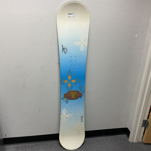 く*ま様 Morrow スノーボード144 MORROW WILDFLOWER SNOWBOARD SIZE 144 CM WITH K2 MEDIUM
