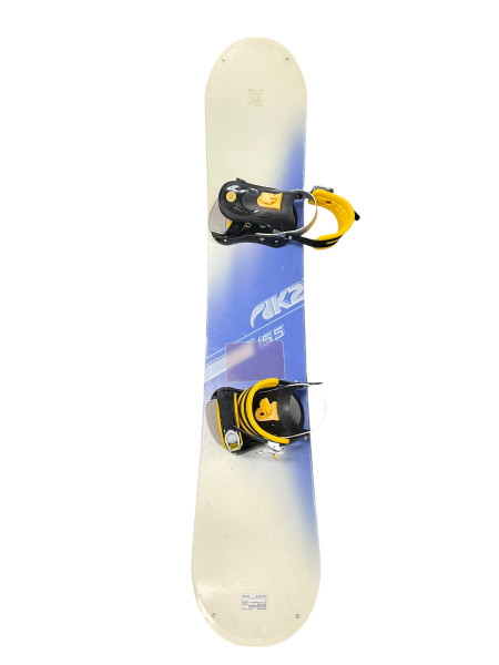 MORROW SLick スノーボード板146cm HMXビンディング ケース付 MORROW SLick スノーボード板146cm HMXビンディング ケース付