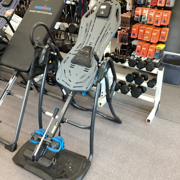 ウエイトトレーニング Teeter Power VI Inversion Table Promoting Management and Leadership - HealthManagement.org